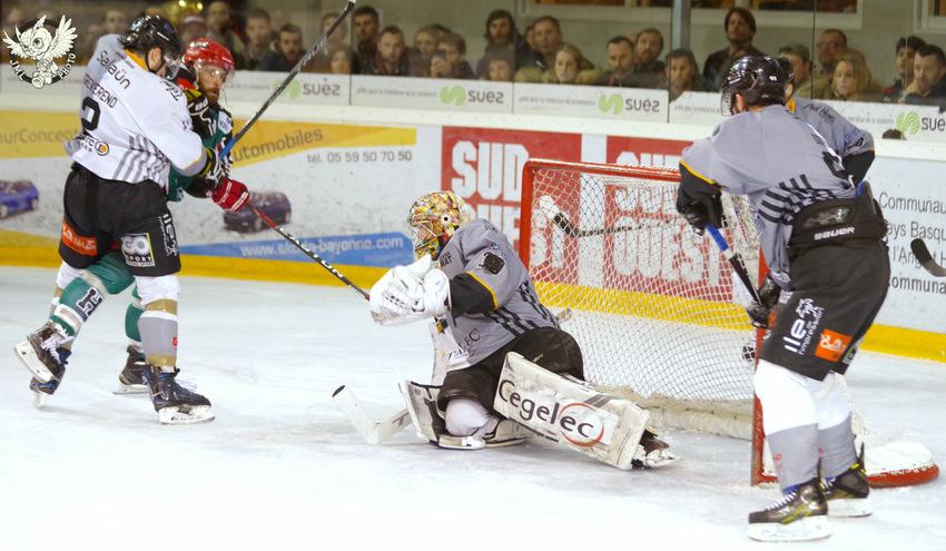 Anglet 5 - 0 Brest 