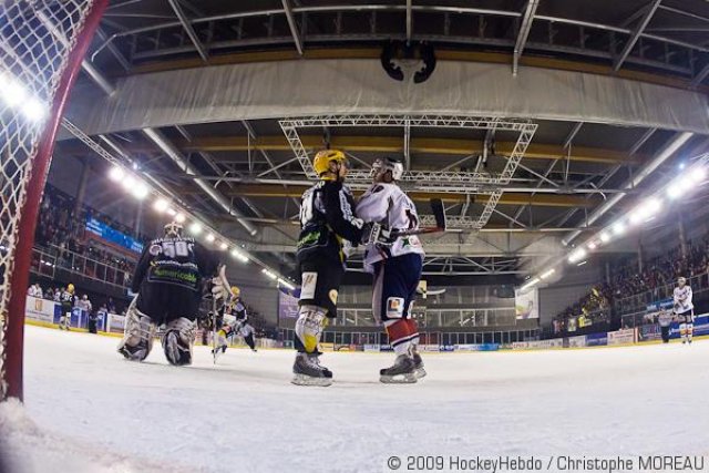 Photo hockey match Strasbourg  - Grenoble  le 06/03/2009