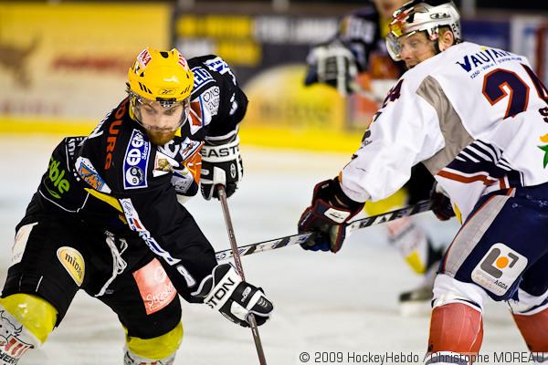 Strasbourg  4 - 3 Grenoble 