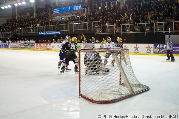 Strasbourg  4 - 3 Grenoble 