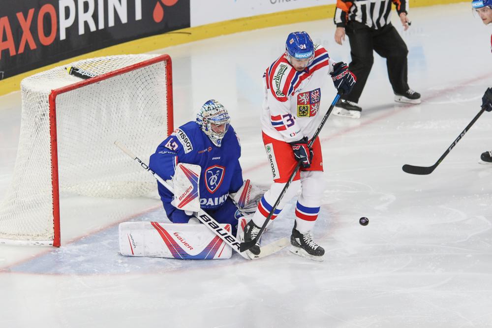 France 2 - 5 Czech Republic