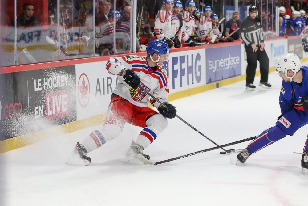 France 2 - 5 Czech Republic