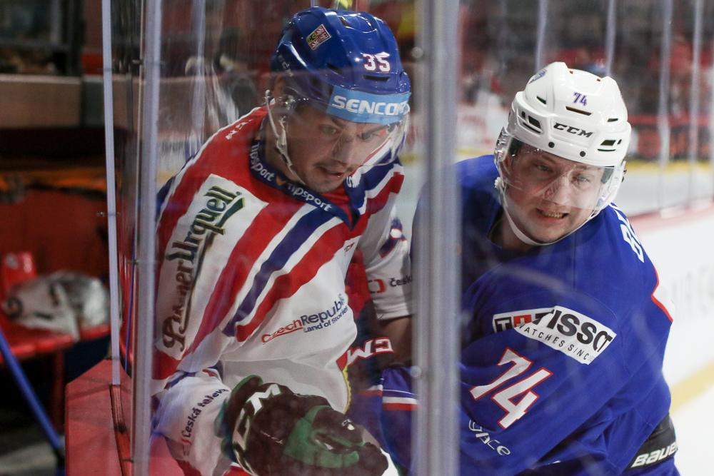 France 2 - 5 Czech Republic