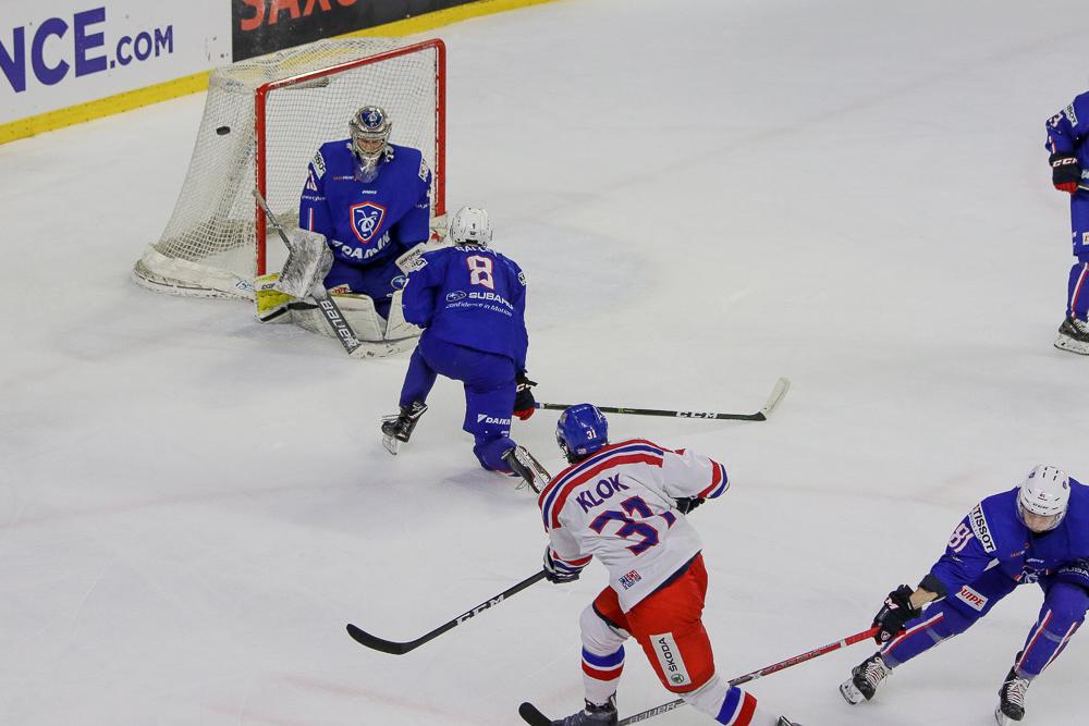 France 2 - 6 Czech Republic