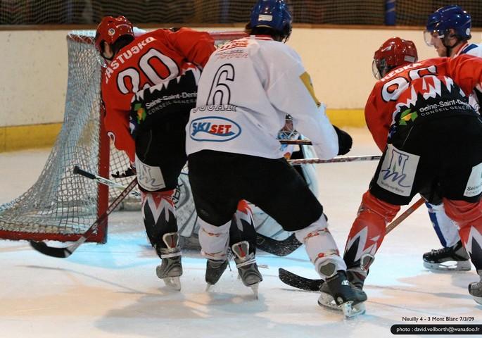 Neuilly/Marne 4 - 3 Mont-Blanc