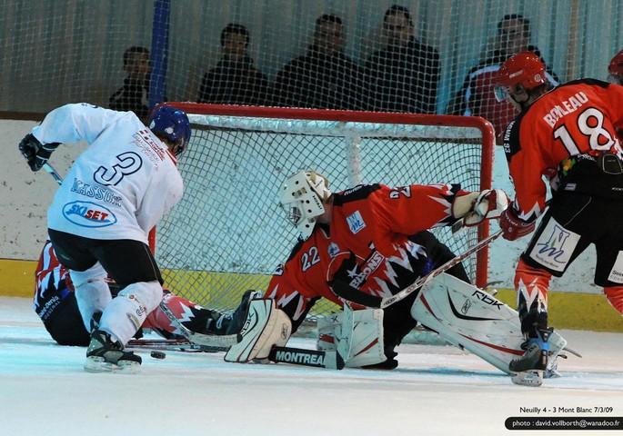 Neuilly/Marne 4 - 3 Mont-Blanc