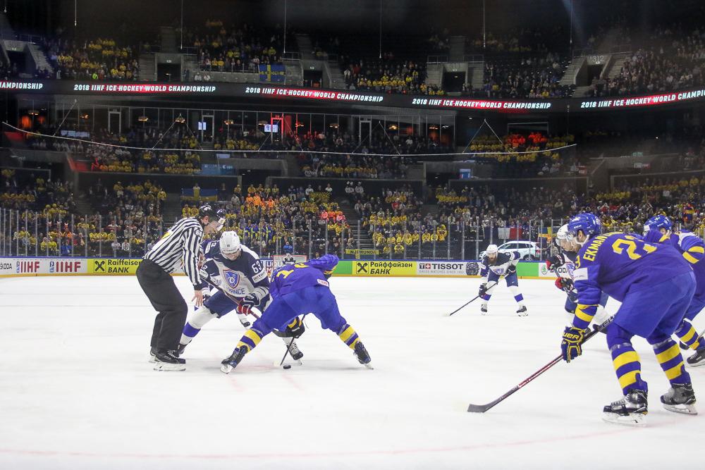 Sweden 4 - 0 France