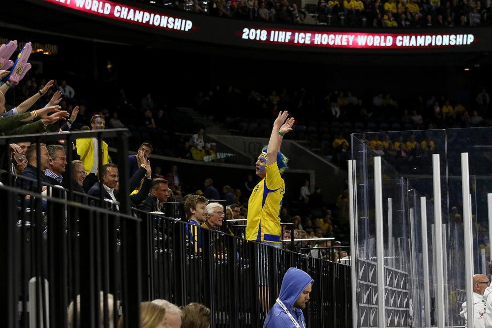 Sweden 4 - 0 France
