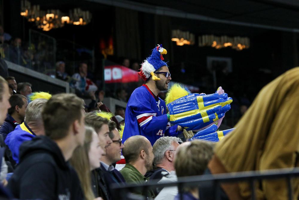 Sweden 4 - 0 France