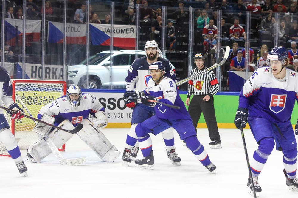 Slovakia 3 - 1 France