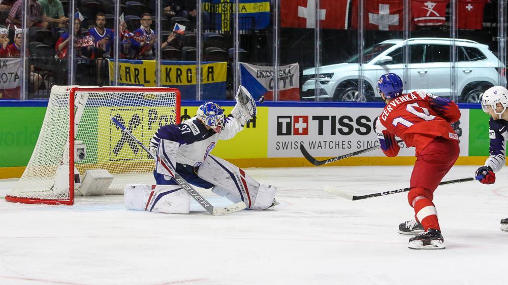 France 0 - 6 Czech Republic