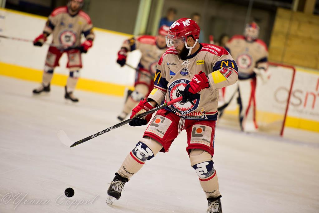 Chamonix  5 - 6 Grenoble 
