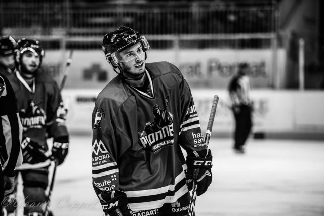 Photo hockey match Chamonix  - Grenoble  le 14/08/2018
