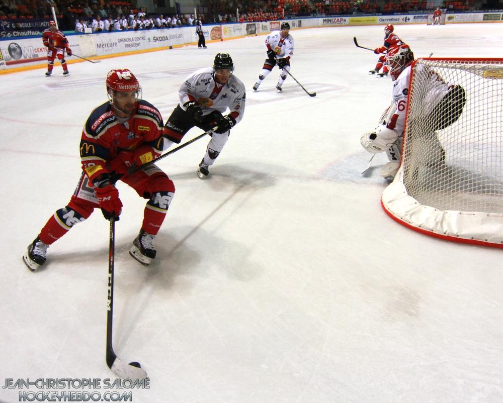 Grenoble  5 - 4 Chamonix 