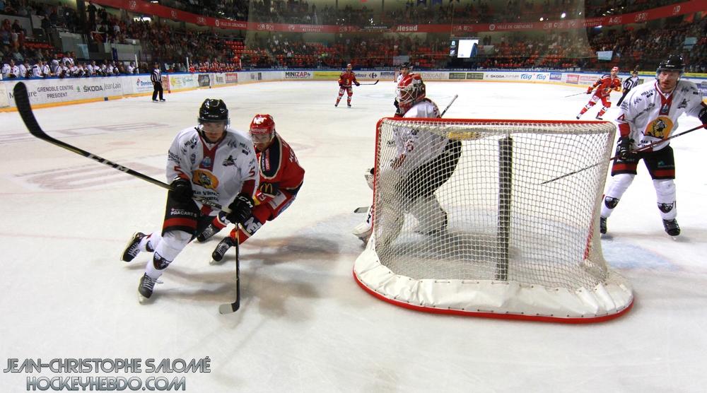 Grenoble  5 - 4 Chamonix 