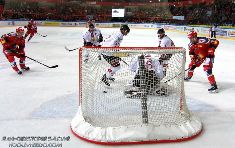 Grenoble  5 - 4 Chamonix 