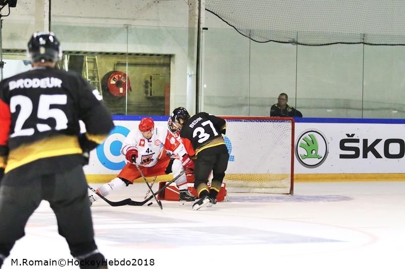 Rouen 2 - 0 Mountfield