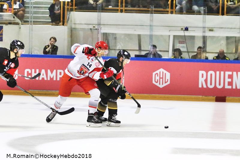 Rouen 2 - 0 Mountfield