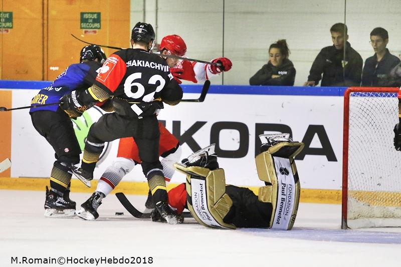 Rouen 2 - 0 Mountfield