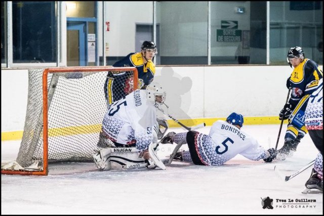 Photo hockey match Evry / Viry - Paris (FV) le 08/09/2018