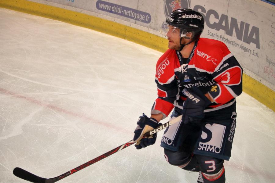 Angers  2 - 10 Grenoble 