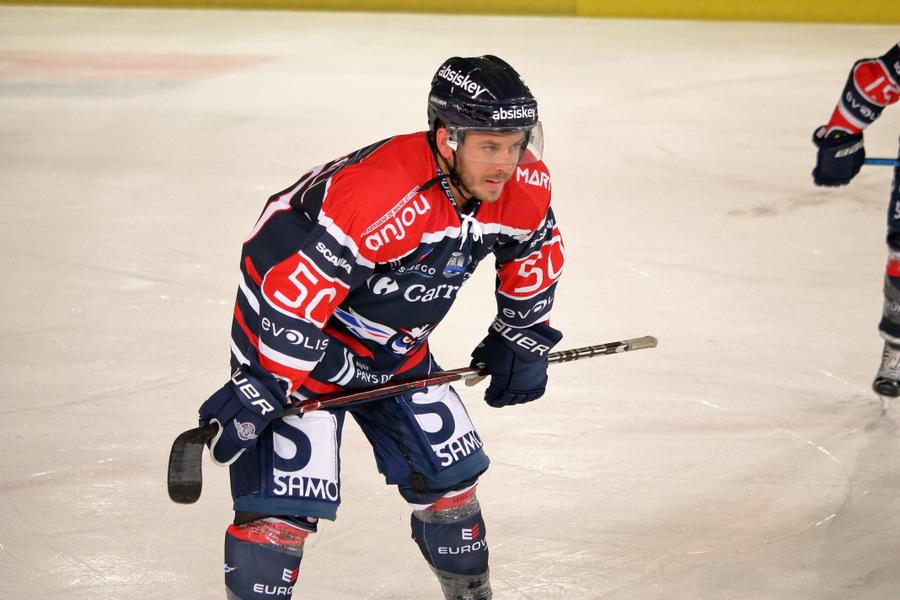 Angers  2 - 10 Grenoble 