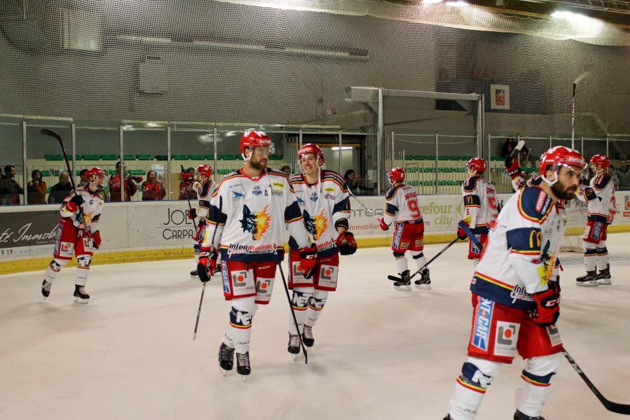 Angers  2 - 10 Grenoble 