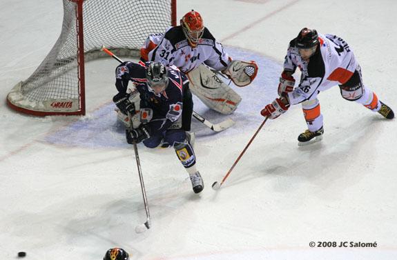 Grenoble  5 - 3 Tours 