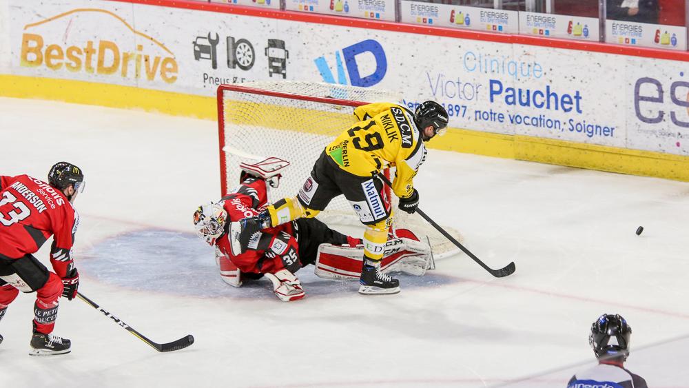 Amiens  0 - 3 Rouen