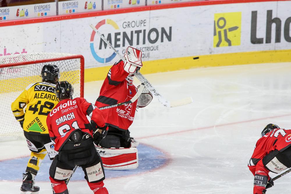 Amiens  0 - 3 Rouen