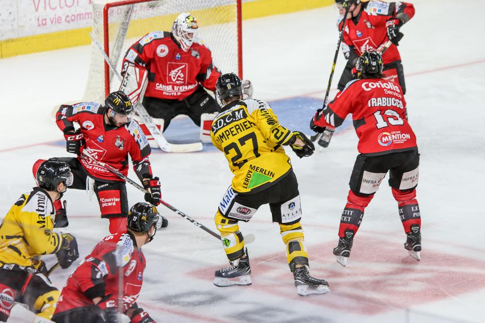 Amiens  0 - 3 Rouen