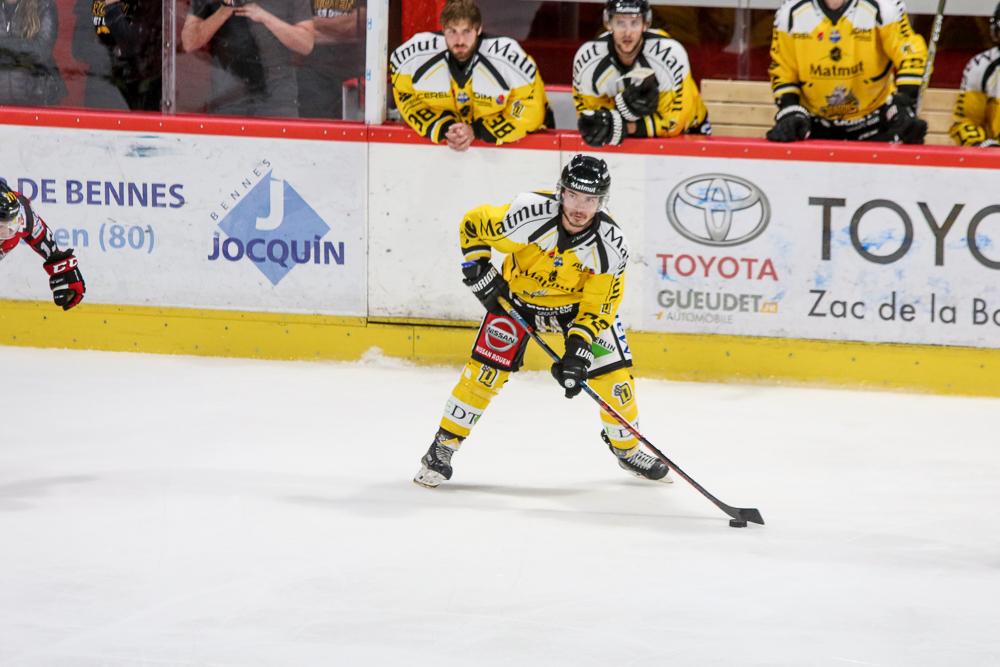 Amiens  0 - 3 Rouen