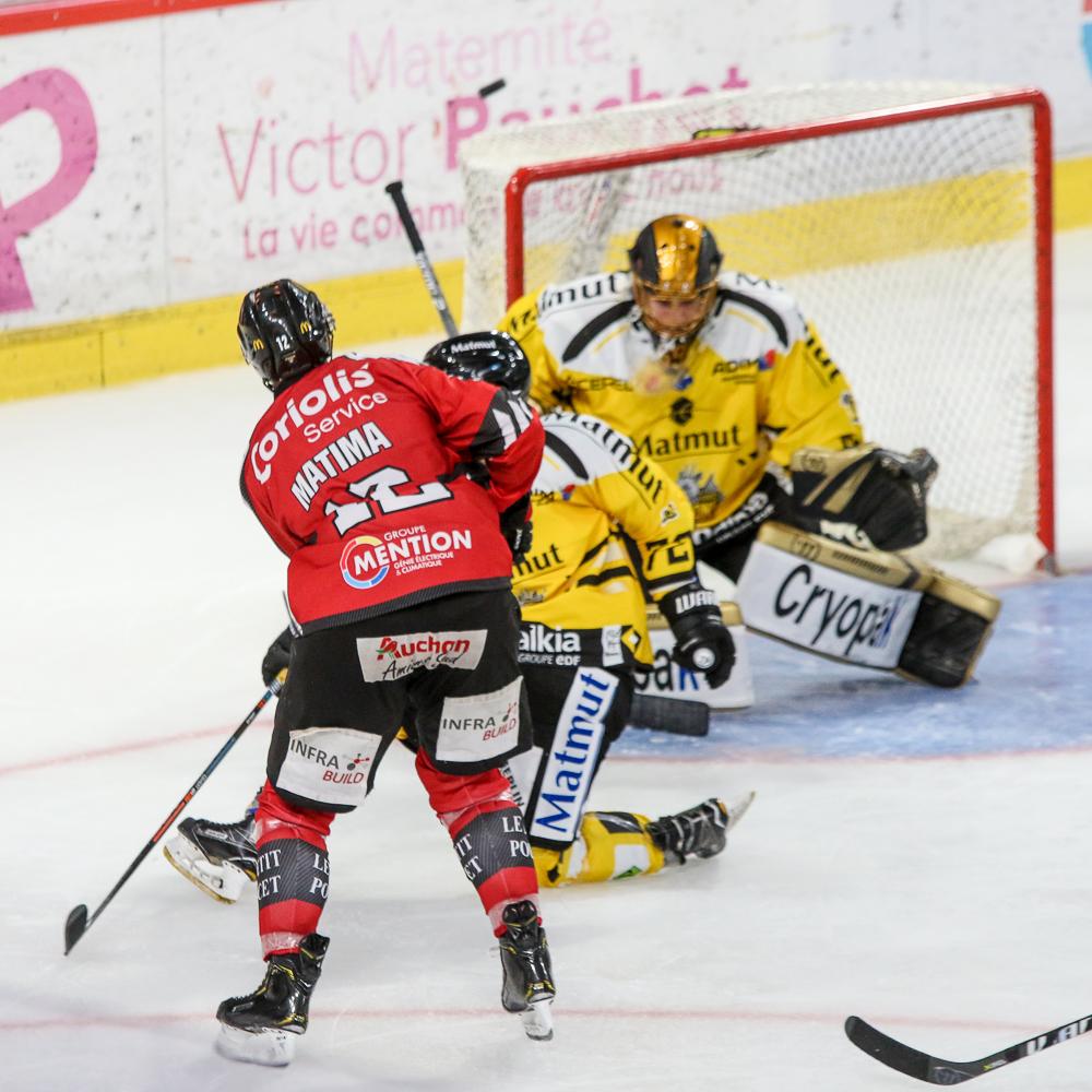 Amiens  0 - 3 Rouen