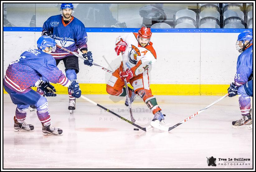 Paris (FV) 8 - 5 Courbevoie 
