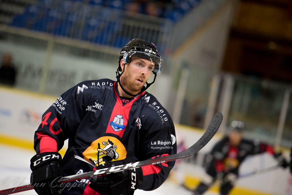 Chamonix  3 - 6 Grenoble 