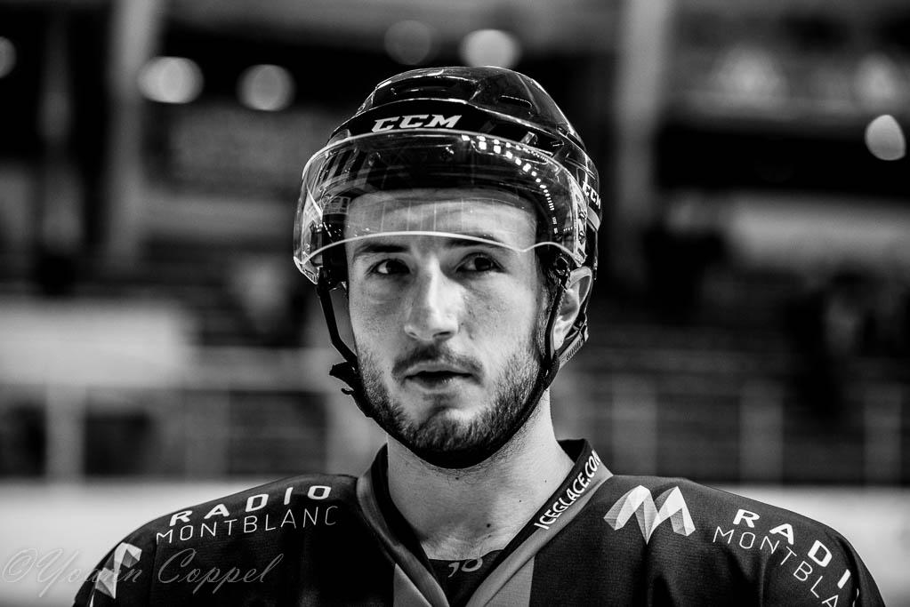 Chamonix  3 - 6 Grenoble 