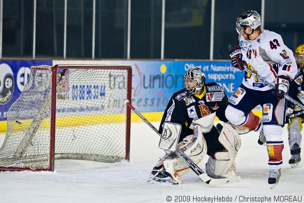 Strasbourg  2 - 6 Grenoble 