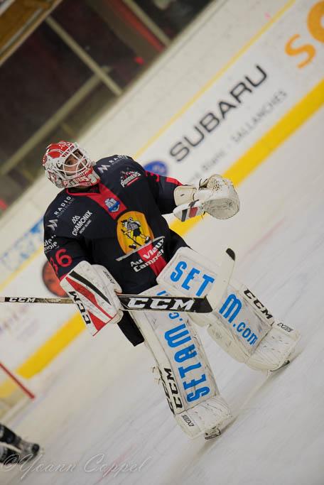 Chamonix  5 - 1 Gap 