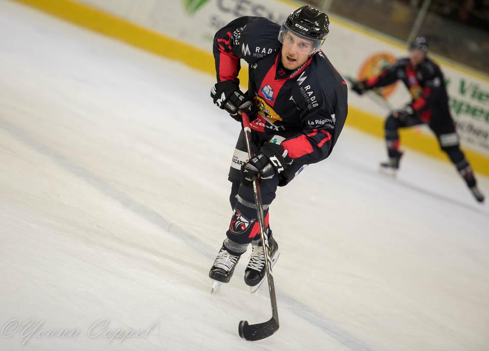 Chamonix  5 - 1 Gap 