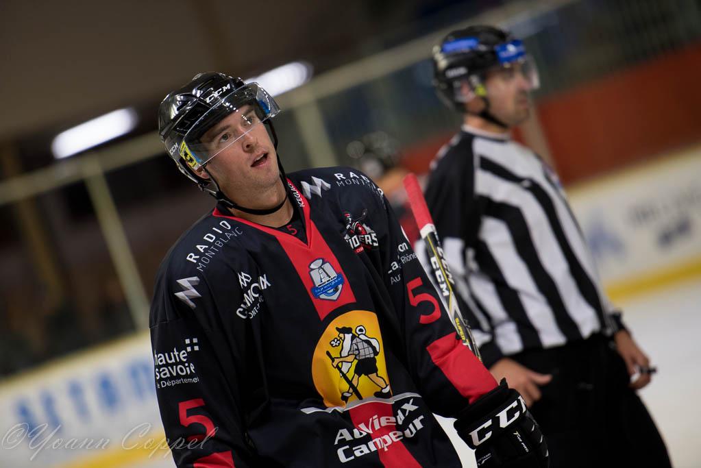 Chamonix  5 - 1 Gap 