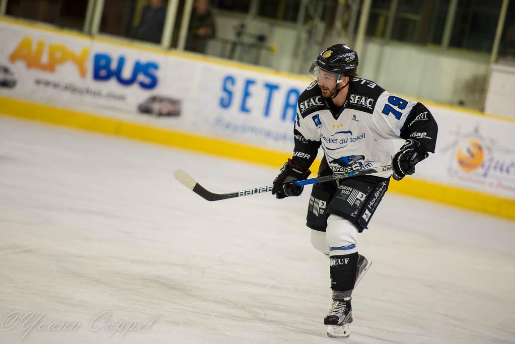 Chamonix  5 - 1 Gap 