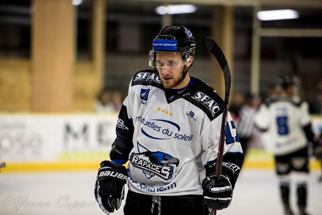Chamonix  5 - 1 Gap 
