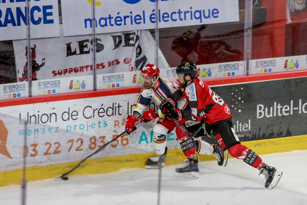 Amiens  3 - 4 Grenoble 