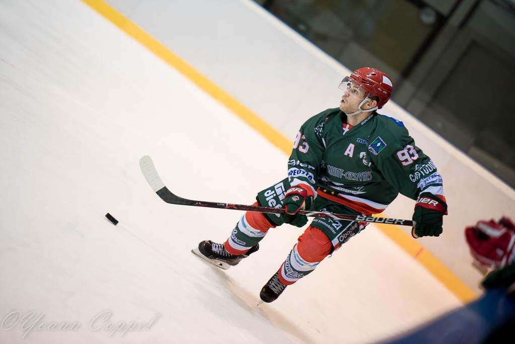 Mont-Blanc 6 - 4 Briançon 