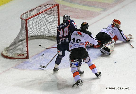 Grenoble  5 - 3 Tours 