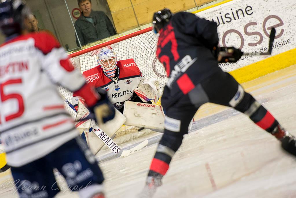 Chamonix  6 - 3 Angers 