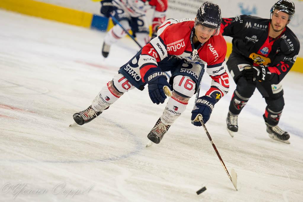 Chamonix  6 - 3 Angers 