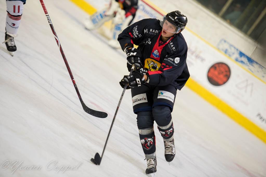 Chamonix  6 - 3 Angers 