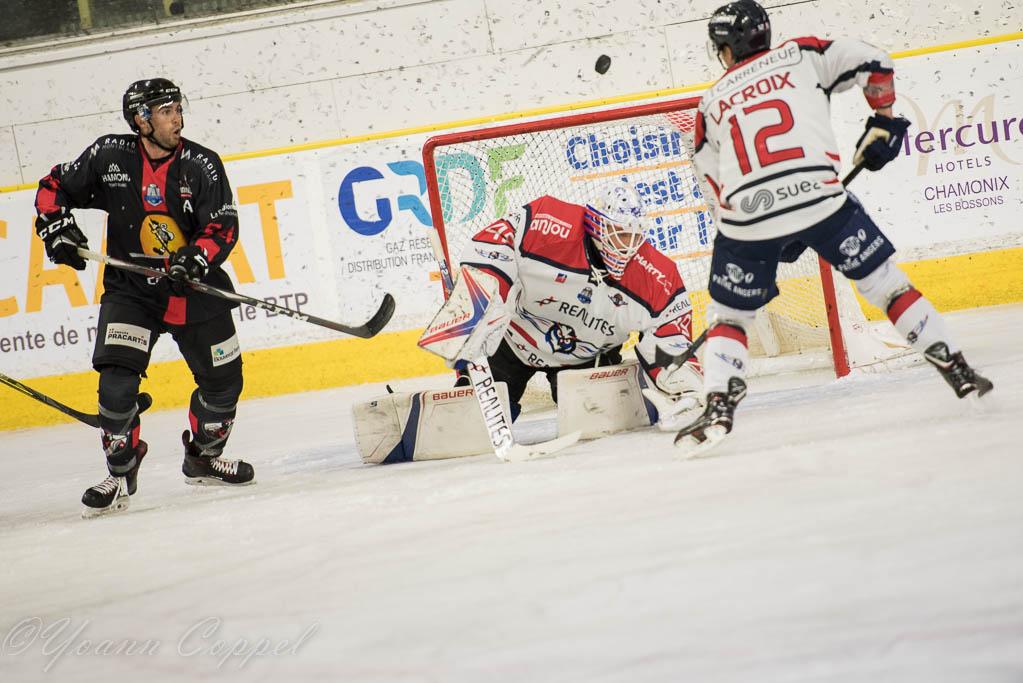Chamonix  6 - 3 Angers 