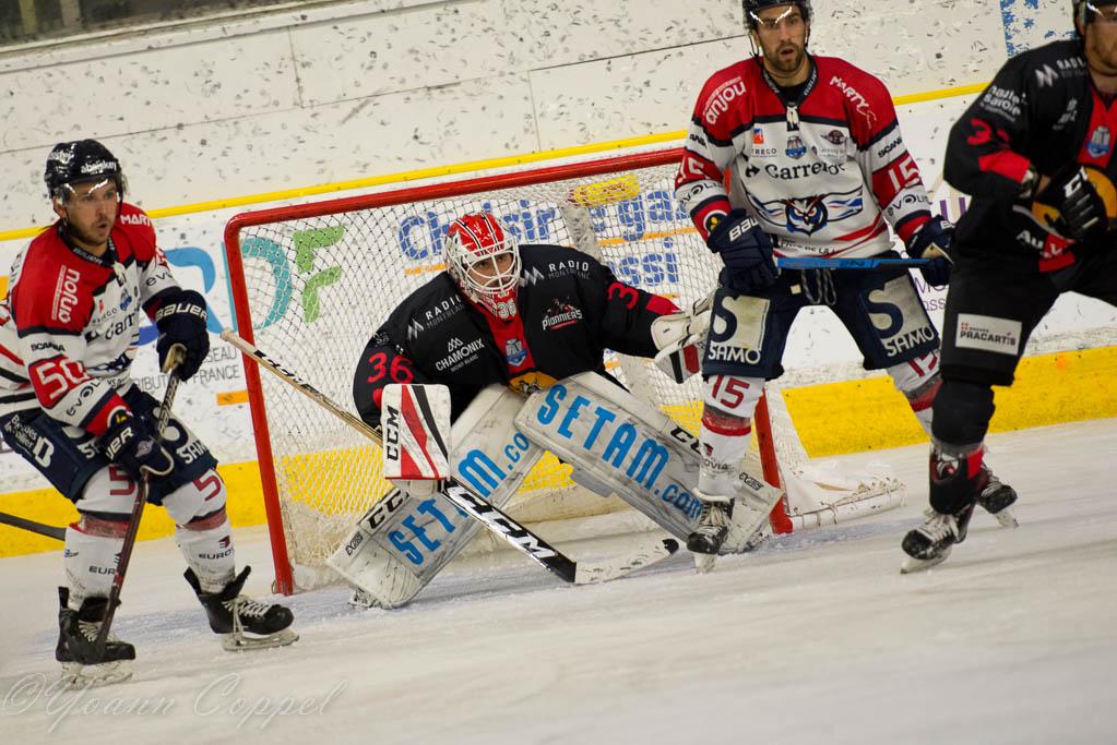 Chamonix  6 - 3 Angers 